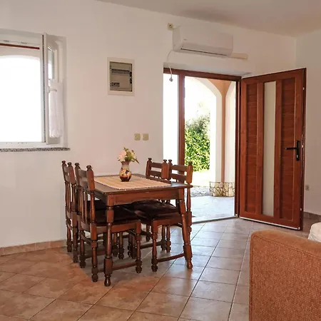 Appartement Teo-3 By Interhome